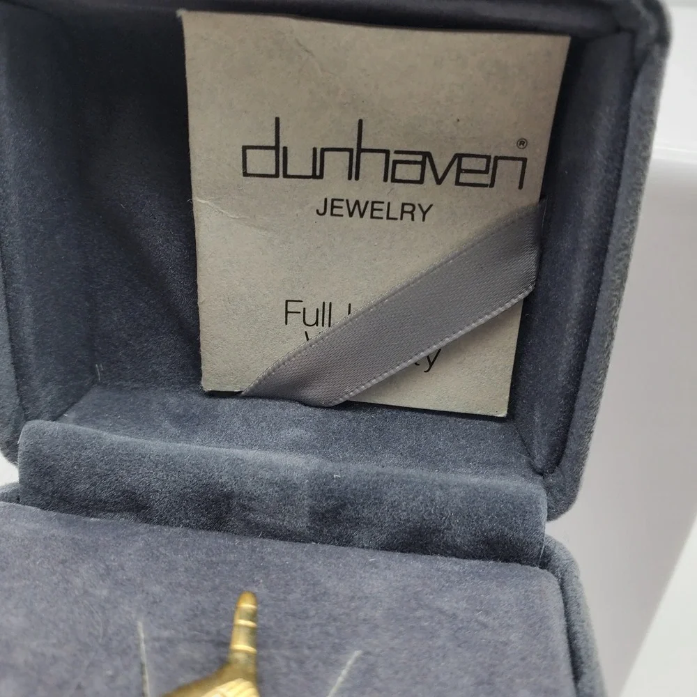 Dunhaven jewelry description